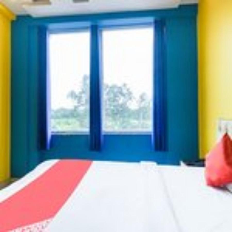 Staymaker Royal Galaxy Durgapur  Ngoại thất bức ảnh